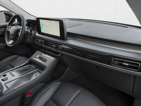 New 2026 Lincoln Aviator 2WD image 11