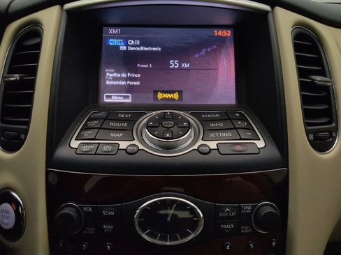 Used 2016 INFINITI QX50 AWD w/ Premium Plus Package image 25