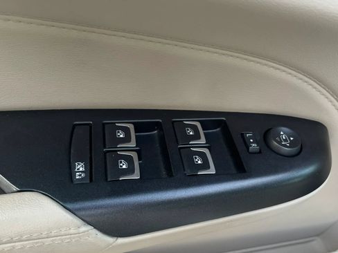 Used 2015 Cadillac SRX Luxury w/ Trailering Package AWD/4WD image 48
