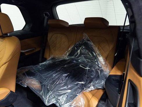 New 2026 BMW X7 xDrive40i image 26