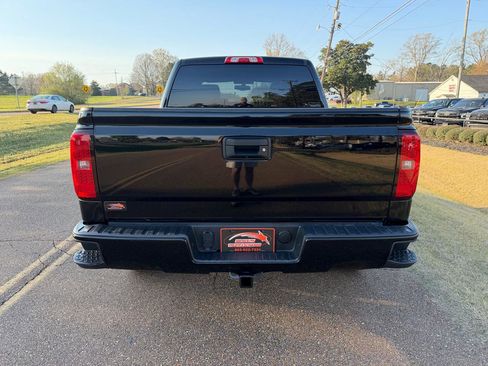 Used 2018 Chevrolet Silverado 1500 LT w/ Texas Edition AWD/4WD image 3