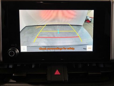 Used 2025 Toyota RAV4 XLE image 19