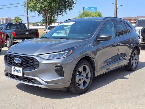 Used 2024 Ford Escape ST-Line w/ Tech Pack #1 FWD image 4
