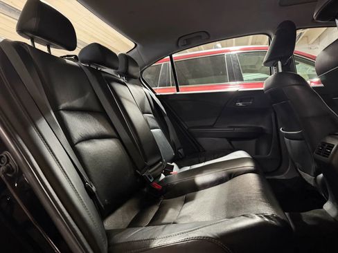 Used 2016 Honda Accord EX-L image 10