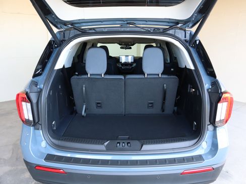 New 2026 Ford Explorer Active image 45