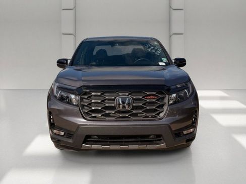Used 2025 Honda Ridgeline TrailSport image 2