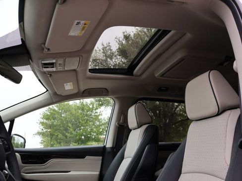 New 2026 Honda Odyssey Elite image 44