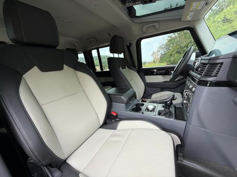 Used 2025 INEOS Grenadier AWD/4WD image 20