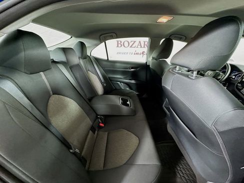 Used 2024 Toyota Camry LE image 28