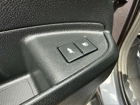 Used 2019 Honda Pilot Touring image 27