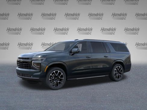 New 2026 Chevrolet Suburban RST AWD/4WD image 3