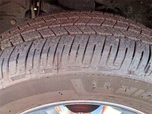 Used 2019 RAM 1500 Big Horn image 11