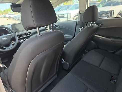 Used 2022 Hyundai Kona SEL FWD image 10