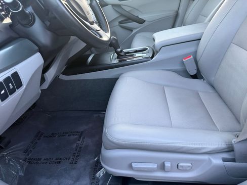 Used 2017 Acura RDX AWD w/ Technology Package image 7