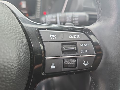 Used 2023 Honda Pilot Elite image 19