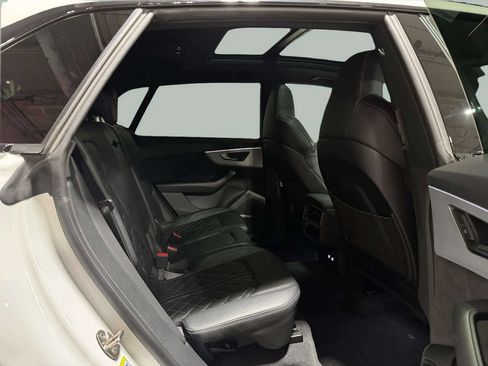 Used 2020 Audi SQ8 Premium Plus w/ Driver Assistance Package AWD/4WD image 25