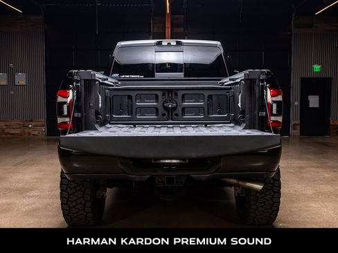 Used 2024 RAM 3500 Limited image 9