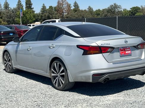 Used 2022 Nissan Altima 2.5 SR FWD image 7