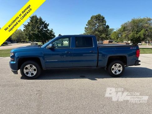 Used 2017 Chevrolet Silverado 1500 LT w/ All Star Edition AWD/4WD image 3