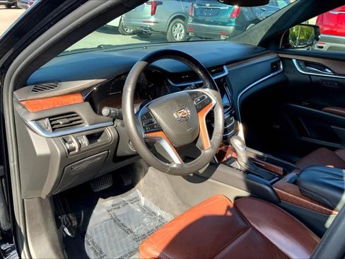 Used 2015 Cadillac XTS Luxury image 14