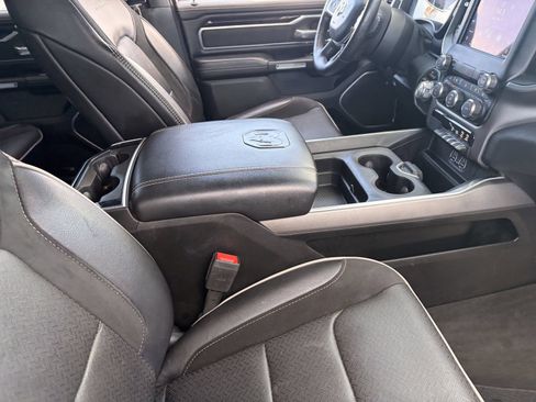 Used 2020 RAM 1500 Laramie w/ Sport Appearance Package AWD/4WD image 11