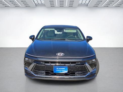 Certified 2025 Hyundai Sonata SEL FWD image 2
