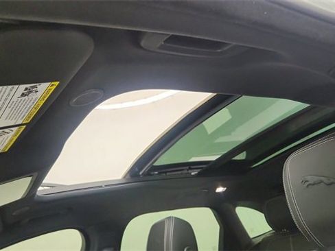 Used 2025 Jaguar F-PACE R-Dynamic S image 55