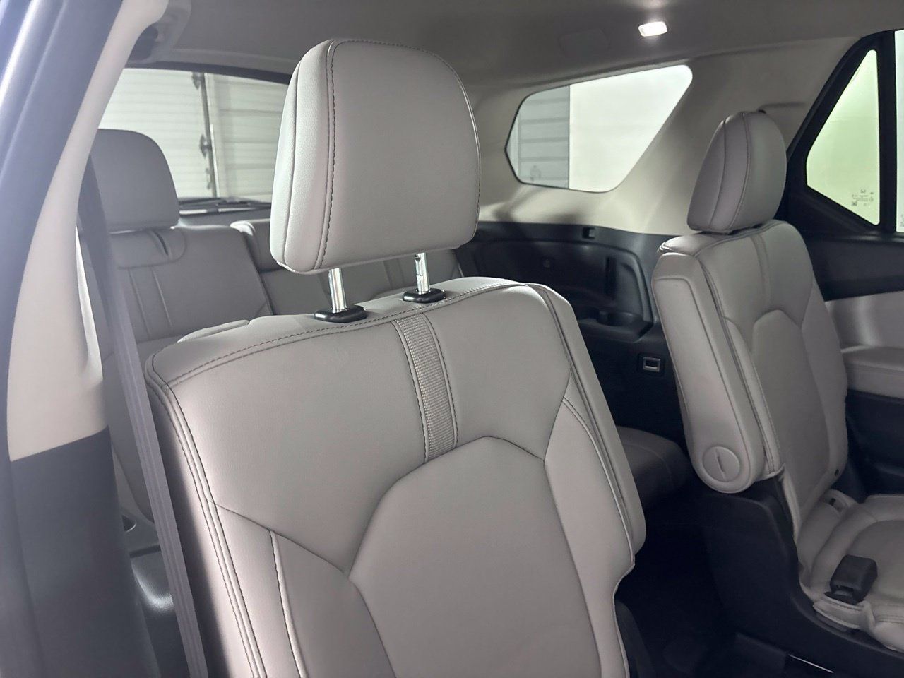 Used 2023 Honda Pilot EX-L image 32