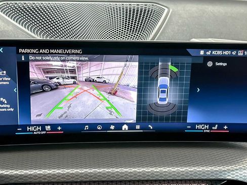 New 2026 BMW 330i xDrive Sedan w/ M Sport Package image 19