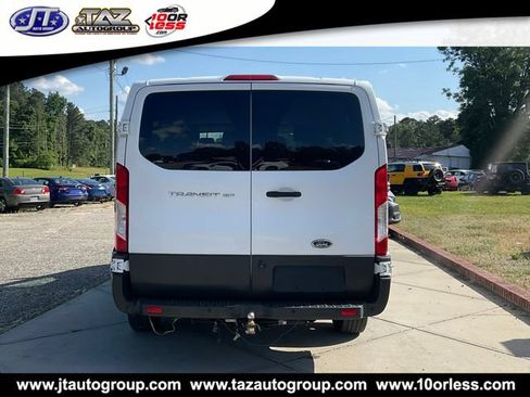 Used 2017 Ford Transit 150 XL RWD image 6