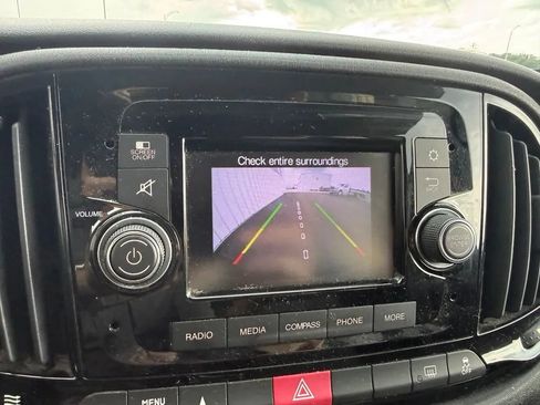 Used 2019 RAM ProMaster City Tradesman FWD image 13