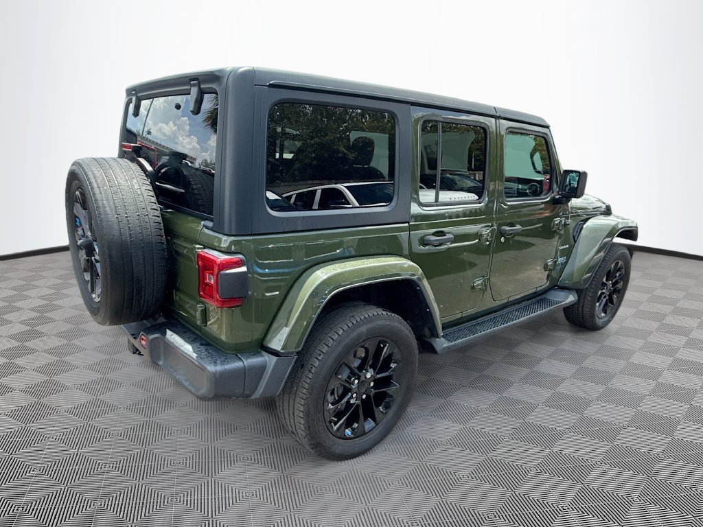 Certified 2023 Jeep Wrangler Unlimited Sahara AWD/4WD image 6