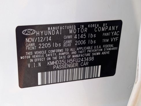 Used 2015 Hyundai Elantra GT FWD image 30