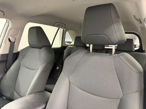 Certified 2025 Toyota RAV4 LE FWD image 23