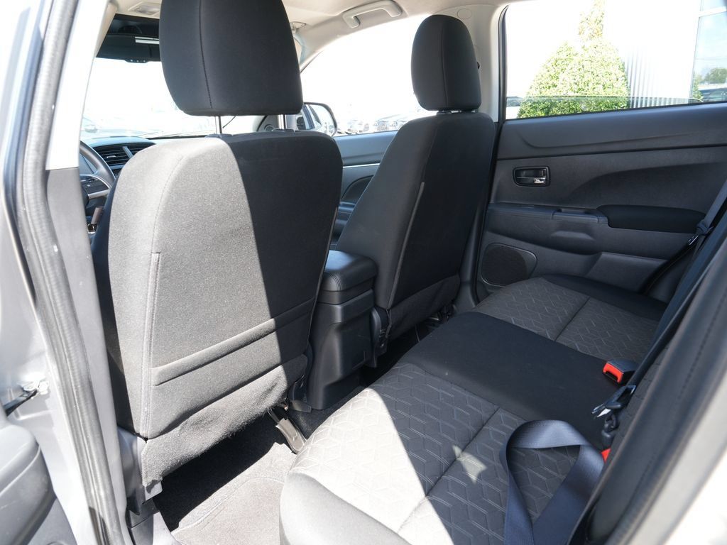Used 2023 Mitsubishi Outlander Sport AWD image 22