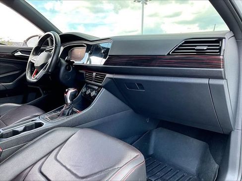 Used 2022 Volkswagen Jetta GLI Autobahn FWD image 14