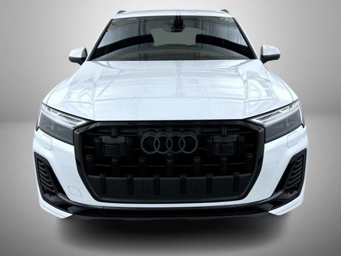 Used 2025 Audi Q7 3.0T Premium Plus w/ Premium Plus Package AWD/4WD image 2