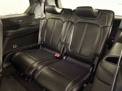 Used 2024 Jeep Grand Cherokee L Limited w/ Luxury Tech Group II AWD/4WD image 40