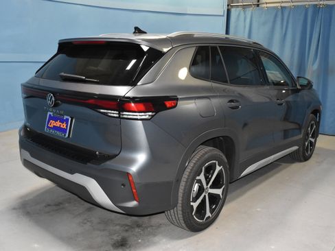 New 2026 Volkswagen Tiguan SE AWD/4WD image 20