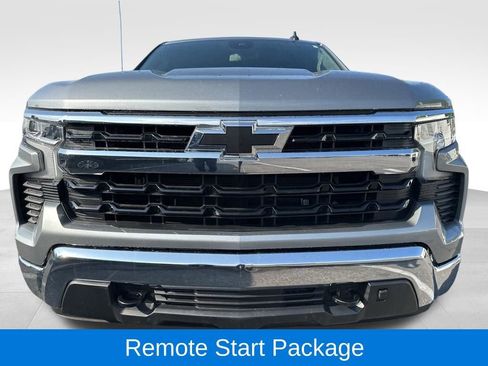 Used 2024 Chevrolet Silverado 1500 LT AWD/4WD image 2