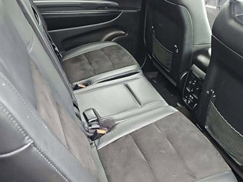 Used 2020 Dodge Durango GT image 10