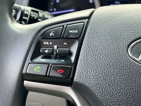 Used 2017 Hyundai Tucson Sport FWD image 31