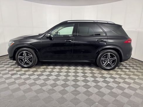 Certified 2025 Mercedes-Benz GLE 450 4MATIC image 2