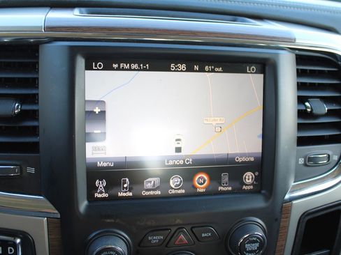 Used 2014 RAM 1500 Laramie w/ Convenience Group image 25