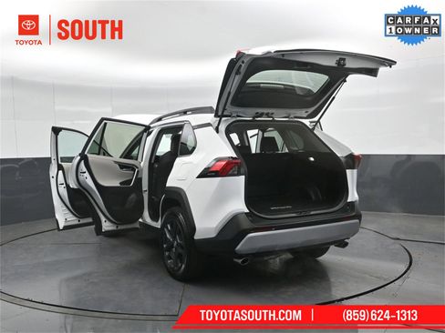 Used 2024 Toyota RAV4 Adventure image 58