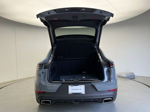 New 2026 Porsche Cayenne Coupe AWD/4WD image 20