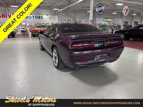 Used 2020 Dodge Challenger R/T RWD image 3