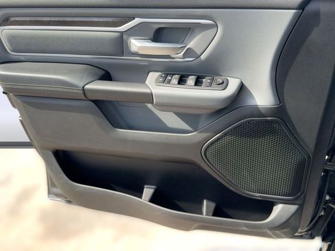 Used 2023 RAM 1500 Big Horn image 12