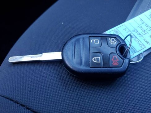 Used 2018 Ford Fiesta SE image 32