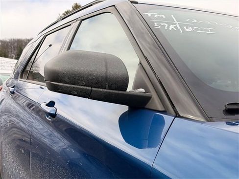 Used 2021 Ford Explorer XLT w/ Equipment Group 202A image 19